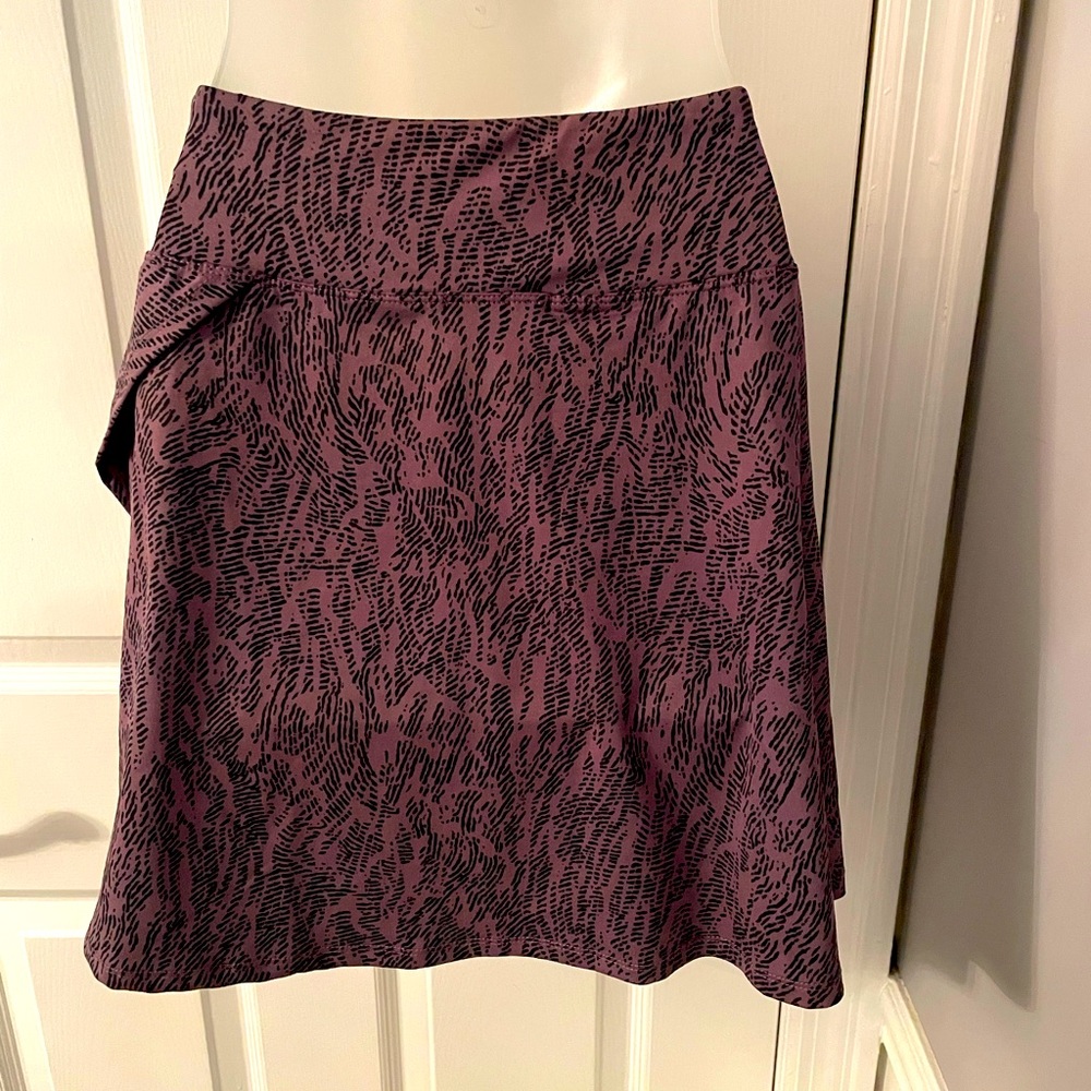 Skirt - Picture 2 of 7